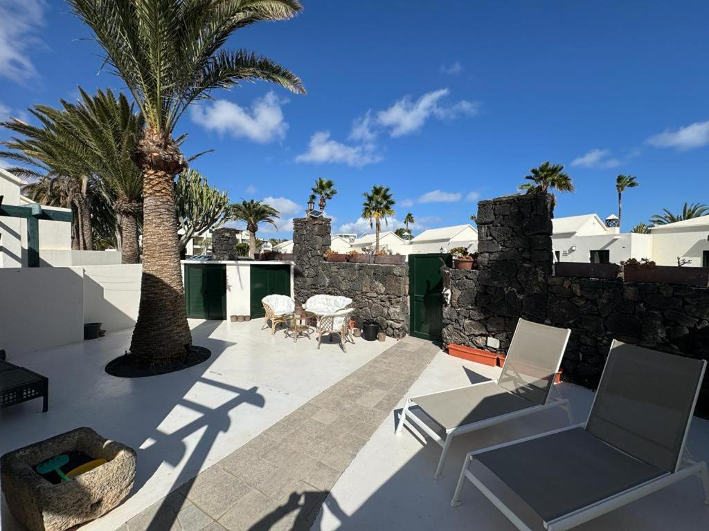Luxury Bungalow Playa Roca Costa Teguise Exterior photo